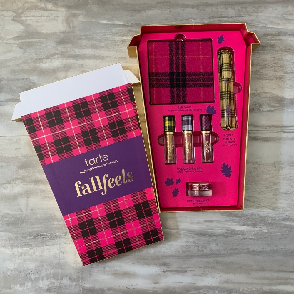 Tarte Fall Feels Beauty Set